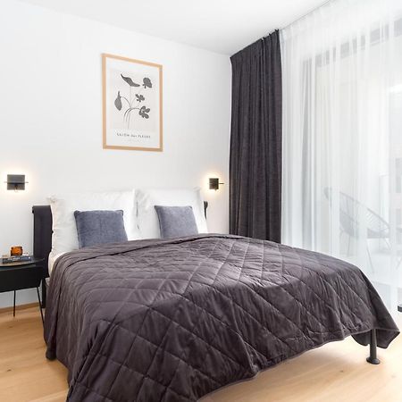 Prague Days - Premium Apartments - Balcony Екстер'єр фото