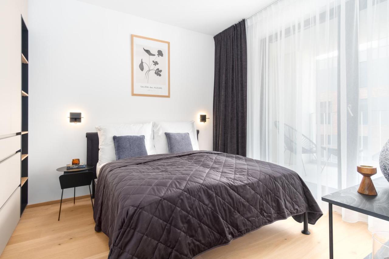Prague Days - Premium Apartments - Balcony Екстер'єр фото
