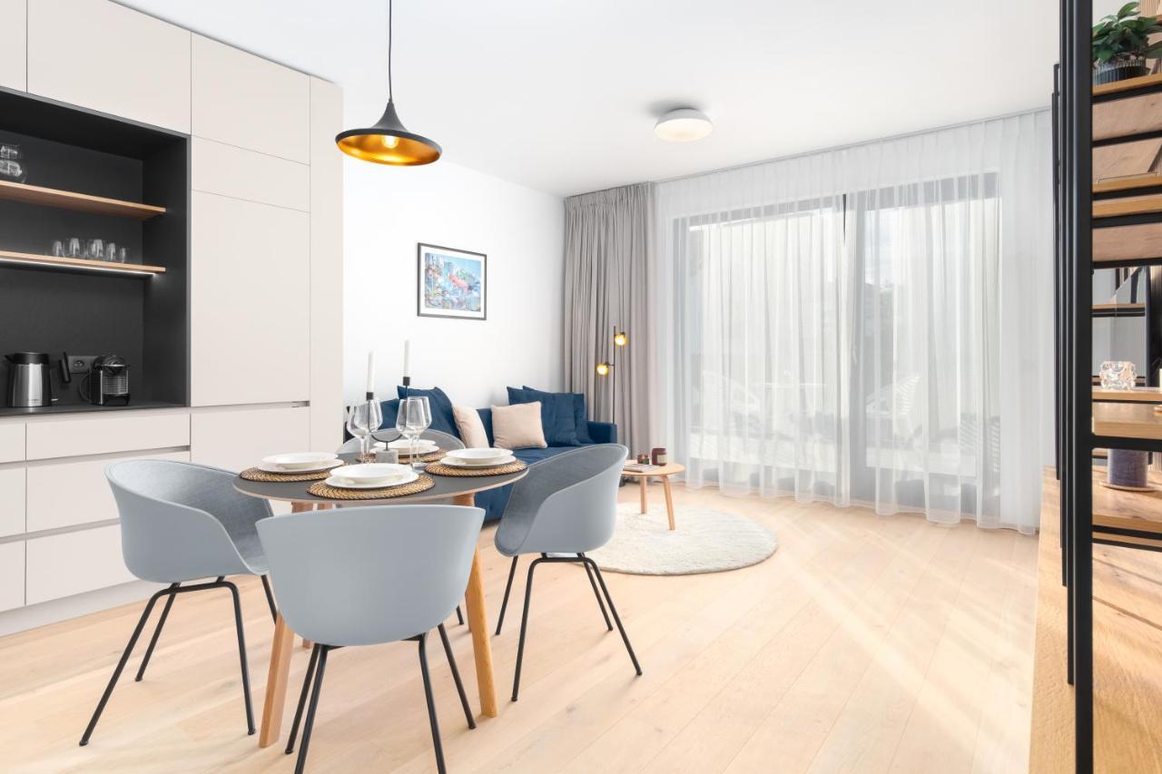 Prague Days - Premium Apartments - Balcony Екстер'єр фото
