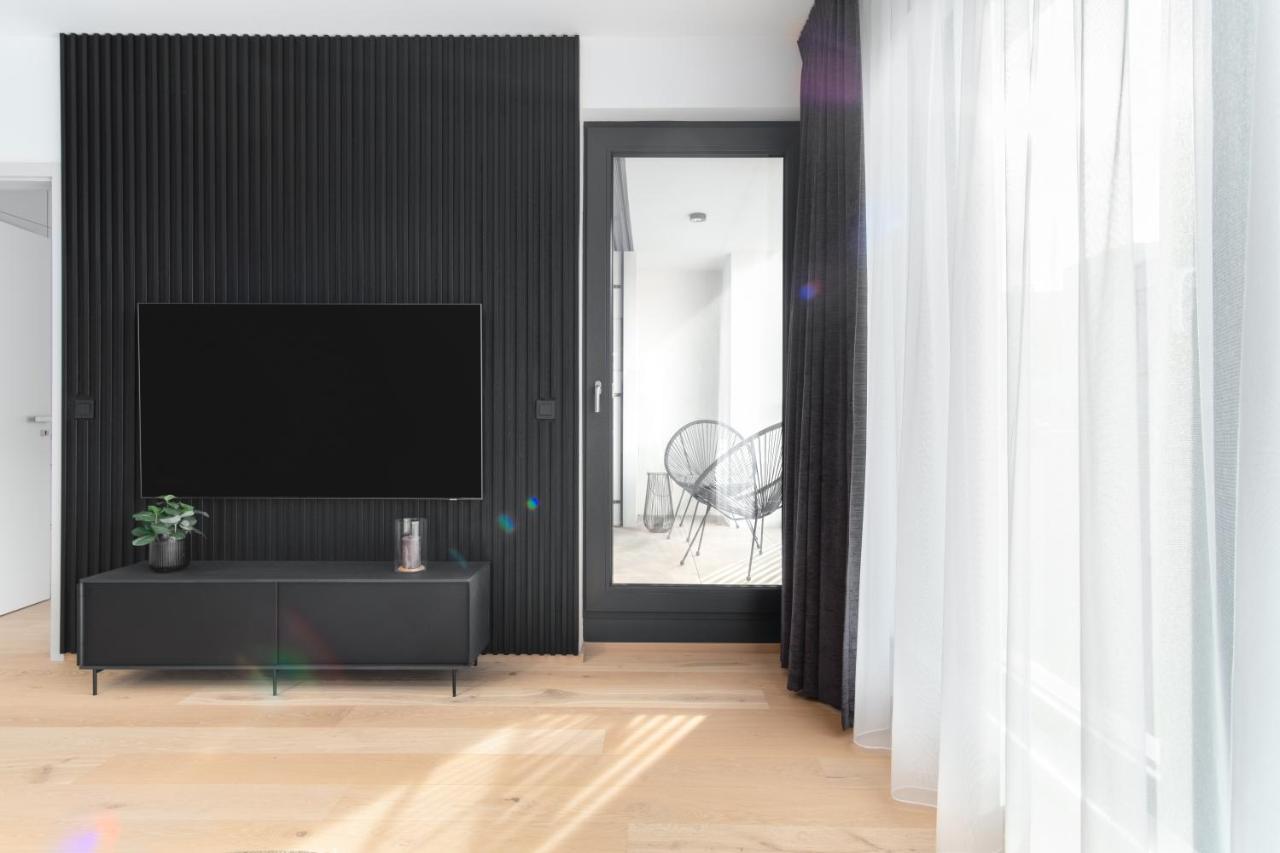 Prague Days - Premium Apartments - Balcony Екстер'єр фото