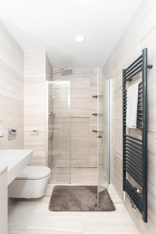 Prague Days - Premium Apartments - Balcony Екстер'єр фото
